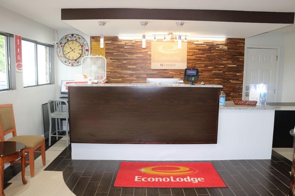 Red Roof Inn Walton - Richwood Exterior photo